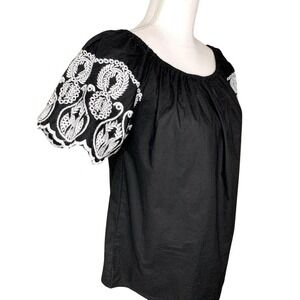 NWOT River & Rose Black Boho Embroidered Top Blouse Women Medium 100% Cotton